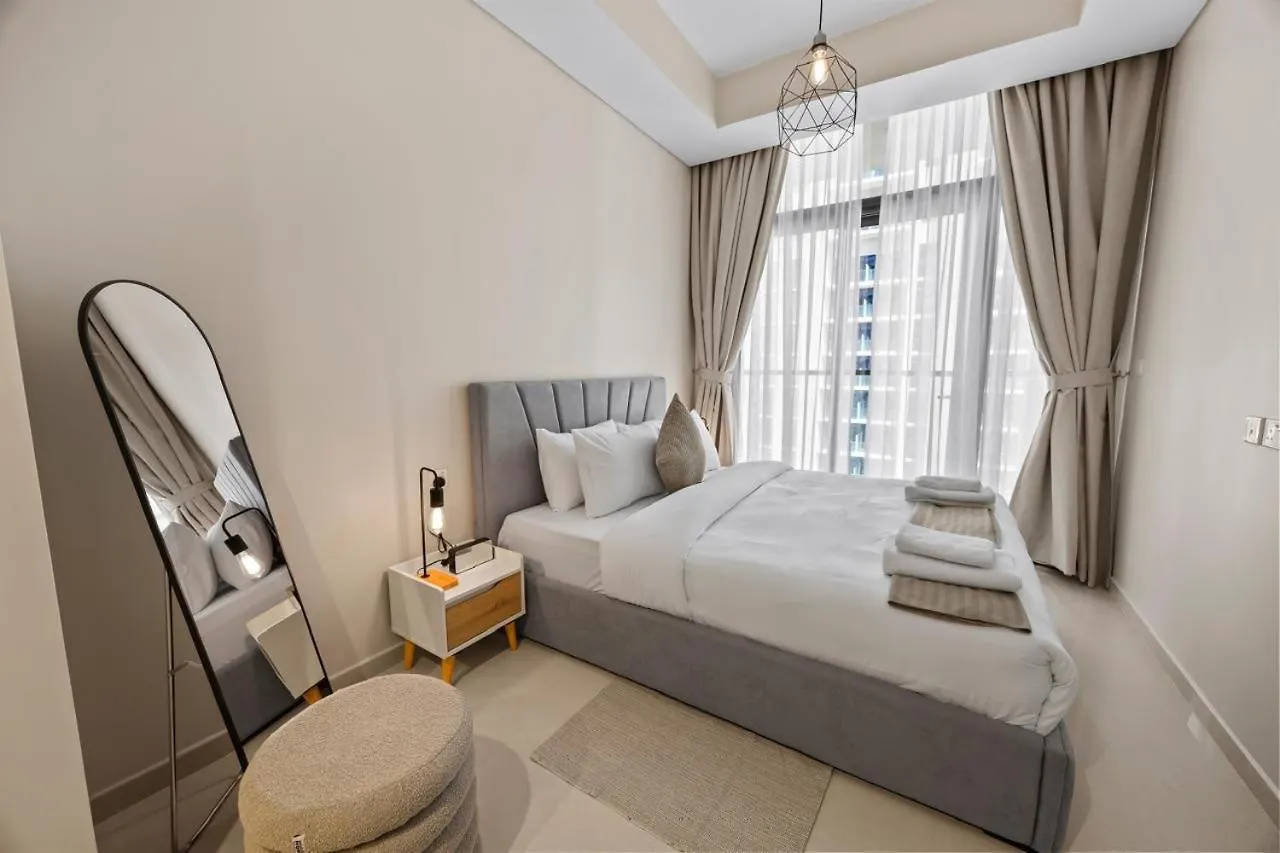 Dubai Aykon City
