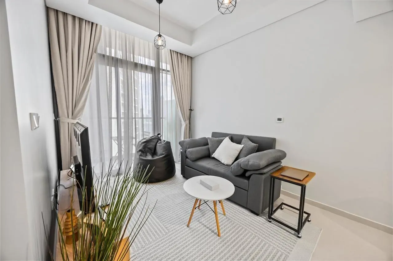 Dubai Aykon City شقة